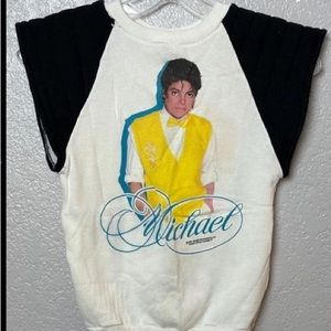 1984 Michael Jackson ‘human nature’ shirt
Used
No stains or holes xs